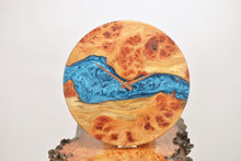 Load image into Gallery viewer, Sea blue epoxy resin with burl Scottish Elm hanging wall clock 35cm Diameter, Clock could be rotate to any hanging position.