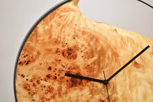 Load image into Gallery viewer, European poplar mappa burl hanging wall clock with metal rim 38cm Diameter, Clock could be rotate to any hanging position.