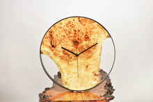 Load image into Gallery viewer, European poplar mappa burl hanging wall clock with metal rim 38cm Diameter, Clock could be rotate to any hanging position.