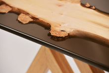 Load image into Gallery viewer, Handmade console table with English purl oak and resin top