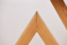 Load image into Gallery viewer, Handmade console table with English purl oak and resin top