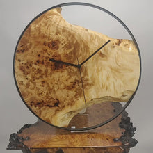 Load and play video in Gallery viewer, European poplar mappa burl hanging wall clock with metal rim 38cm Diameter, Clock could be rotate to any hanging position.
