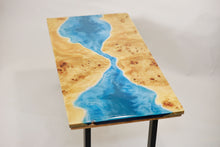 Charger l&#39;image dans la visionneuse de la galerie, Stunning Poplar Burl timber with ocean effect resin coffee table.

