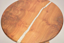 Charger l&#39;image dans la visionneuse de la galerie, Hand made Scottish burl Elm side table with pearl white resin, End table.
